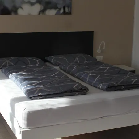 Lugana 12 Apartamento Sirmione